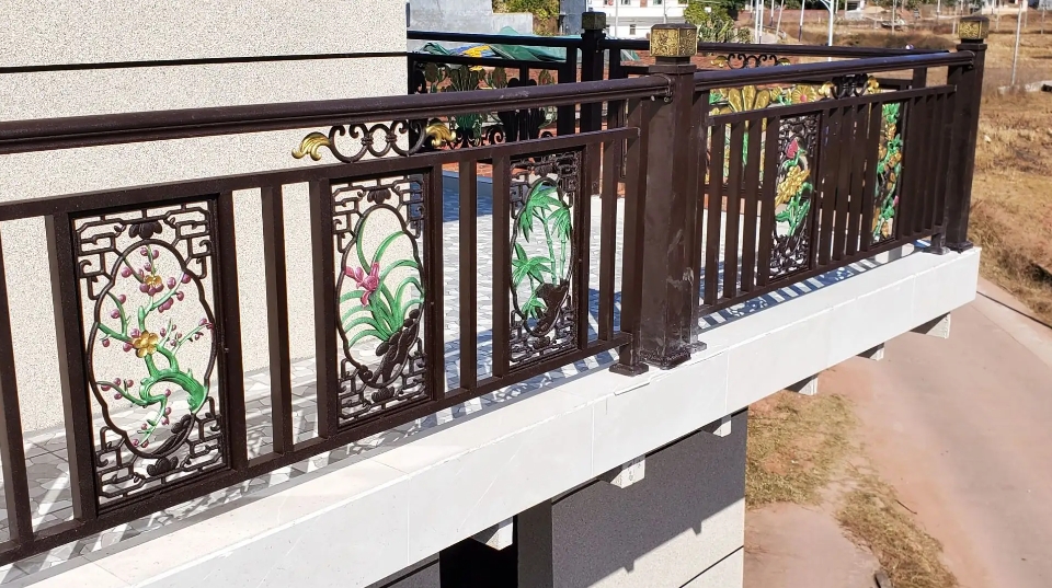 European Iron Railings With Modern Style