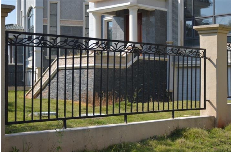 Iron Fence Perfectly Matches Modern Architectural Style